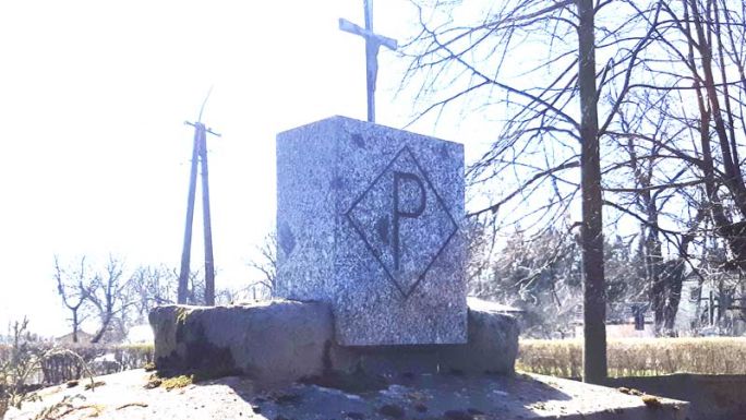 Polscy robotnicy pochowani na Cmentarzu Wojennym